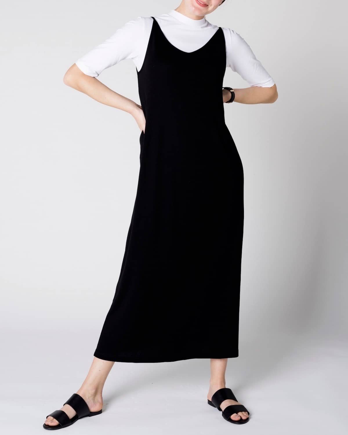 Robe longue noire en tencel - triangle midi