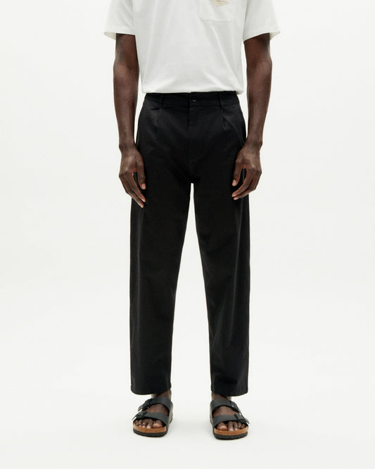 Pantalon droit à pinces en coton bio | Noir "light moero light pants black"