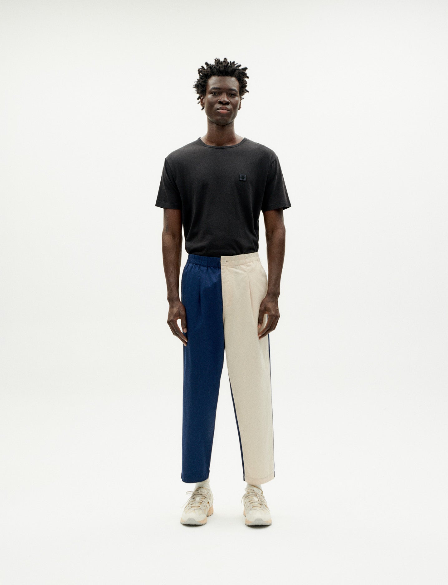 Pantalon droit en coton bio | Tricolore "patched luc pants navy ivory camel"