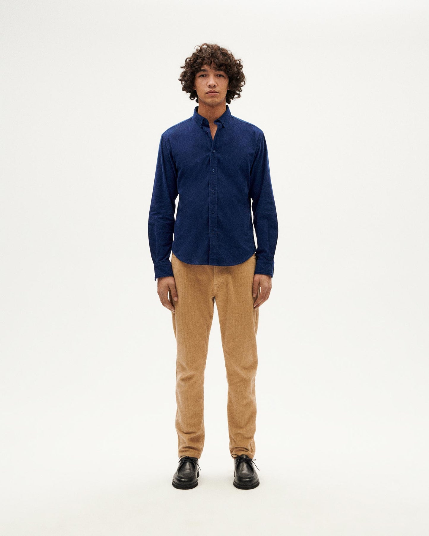 Chemise en coton bio | bleu "deep blue microcorduroy ant shirt"