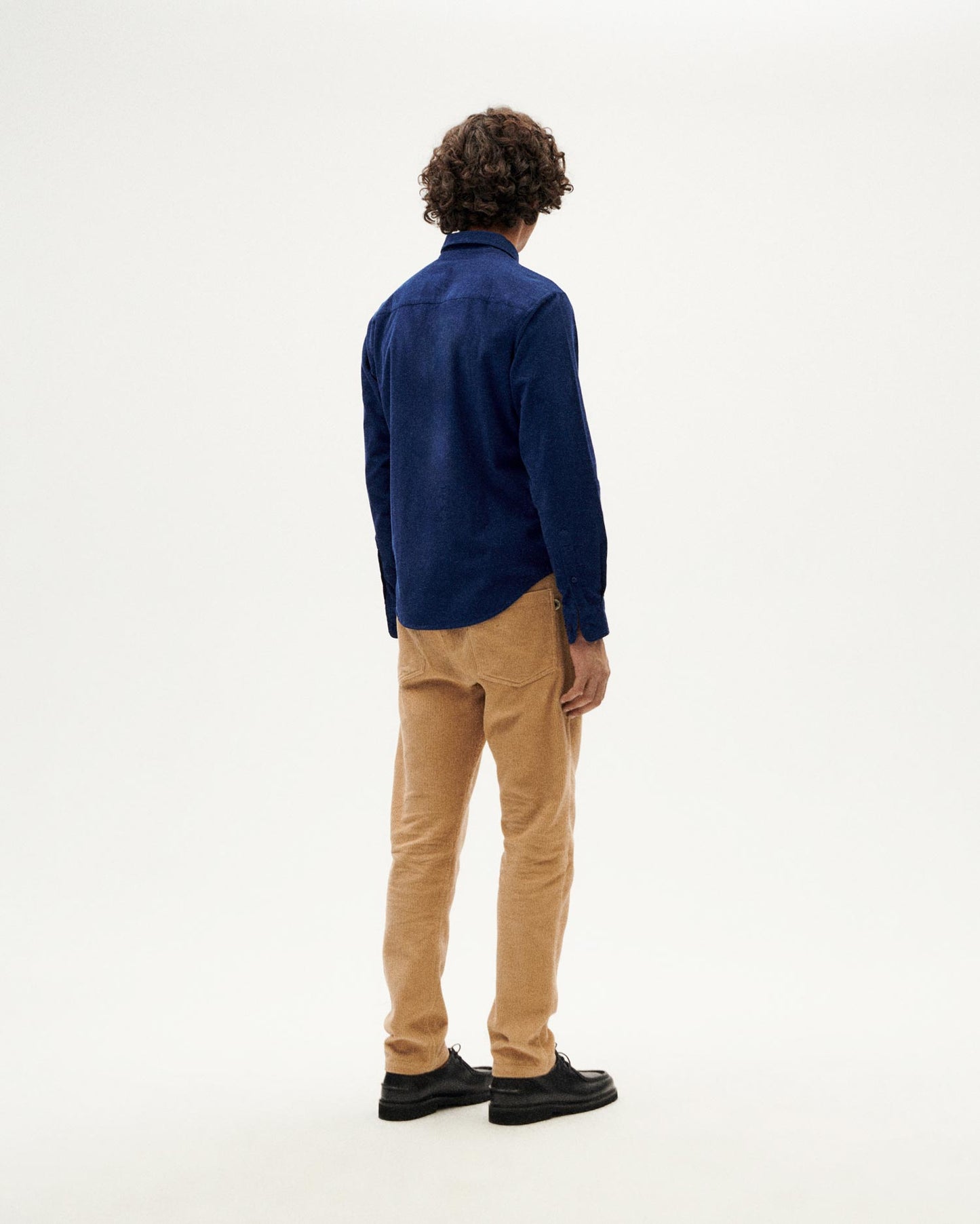 Chemise en coton bio | bleu "deep blue microcorduroy ant shirt"