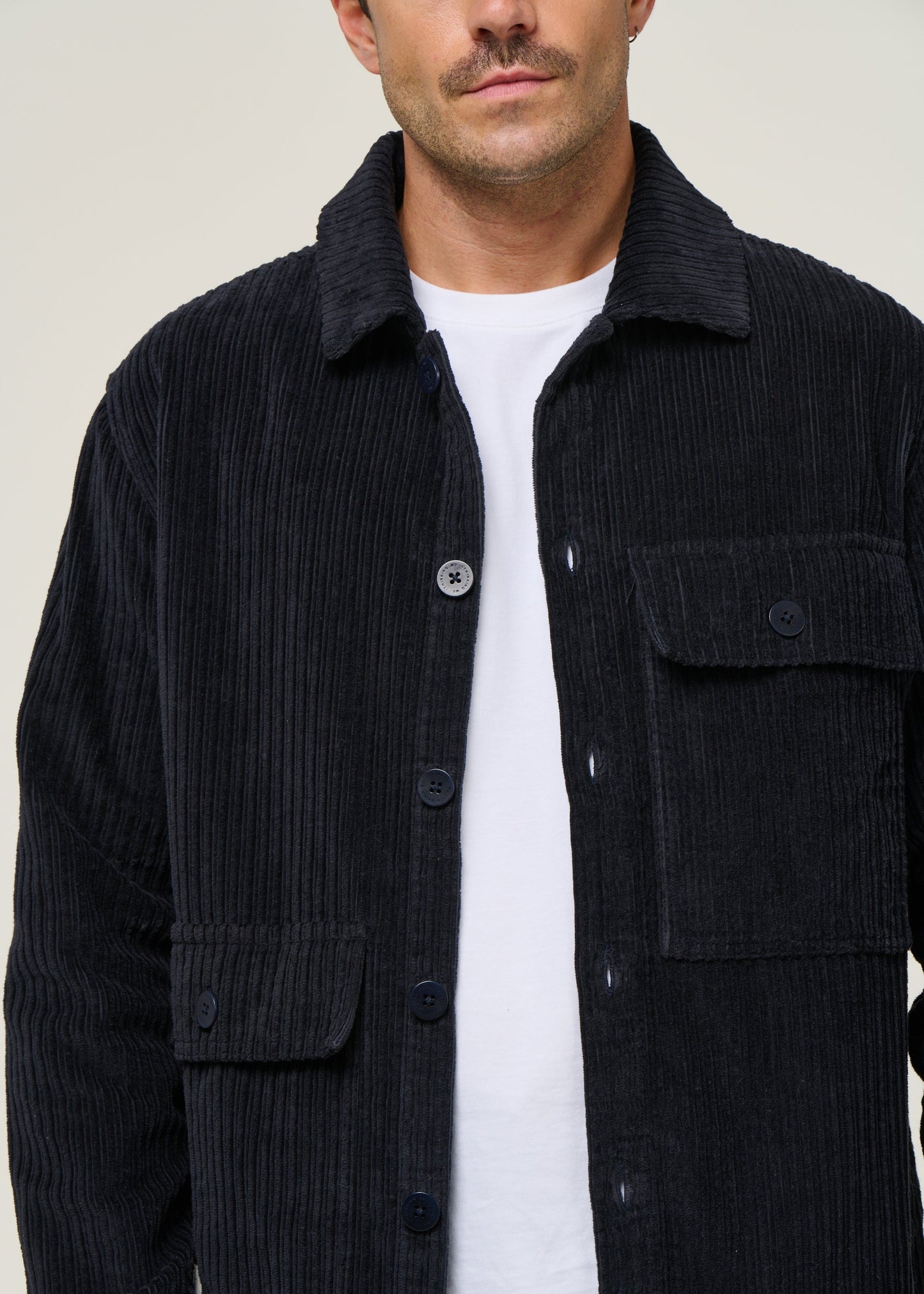 Veste velours en coton bio | marine "navy corduroy gabin shirt"