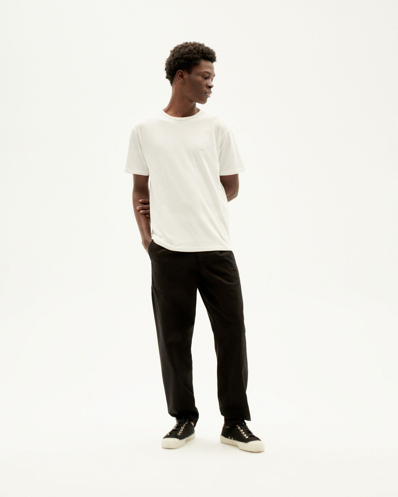 T-shirt manches courtes en coton bio | blanc "Sol white patch tshirt"