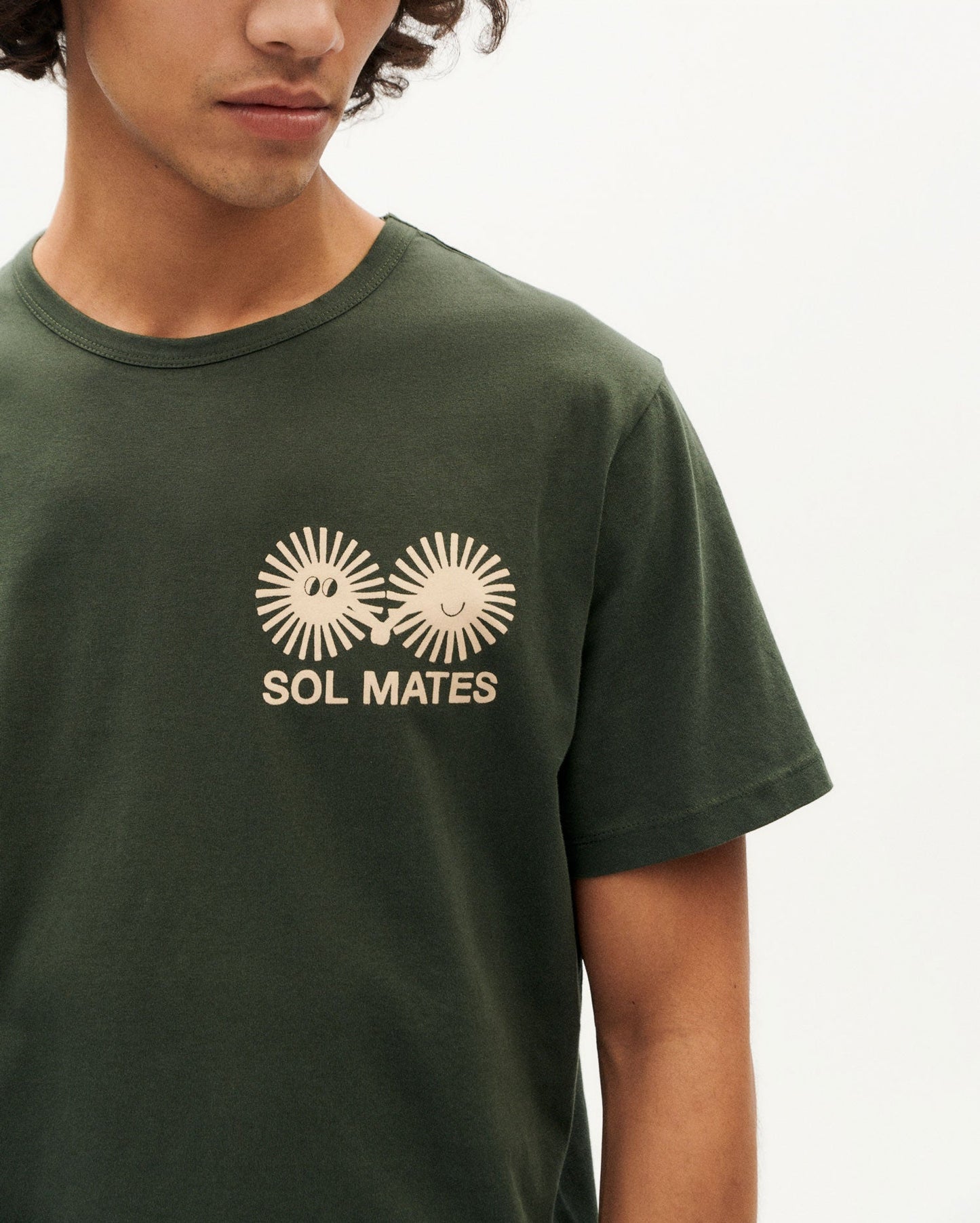 T-shirt imprimé en coton bio | vert "sol mates t-shirt - green"