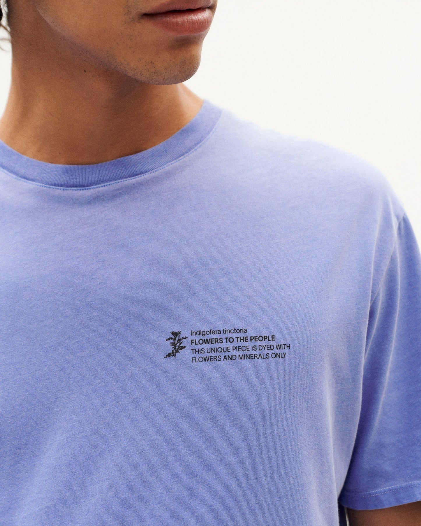 T-shirt en coton bio | bleu "indigofera ftp t-shirt blue"