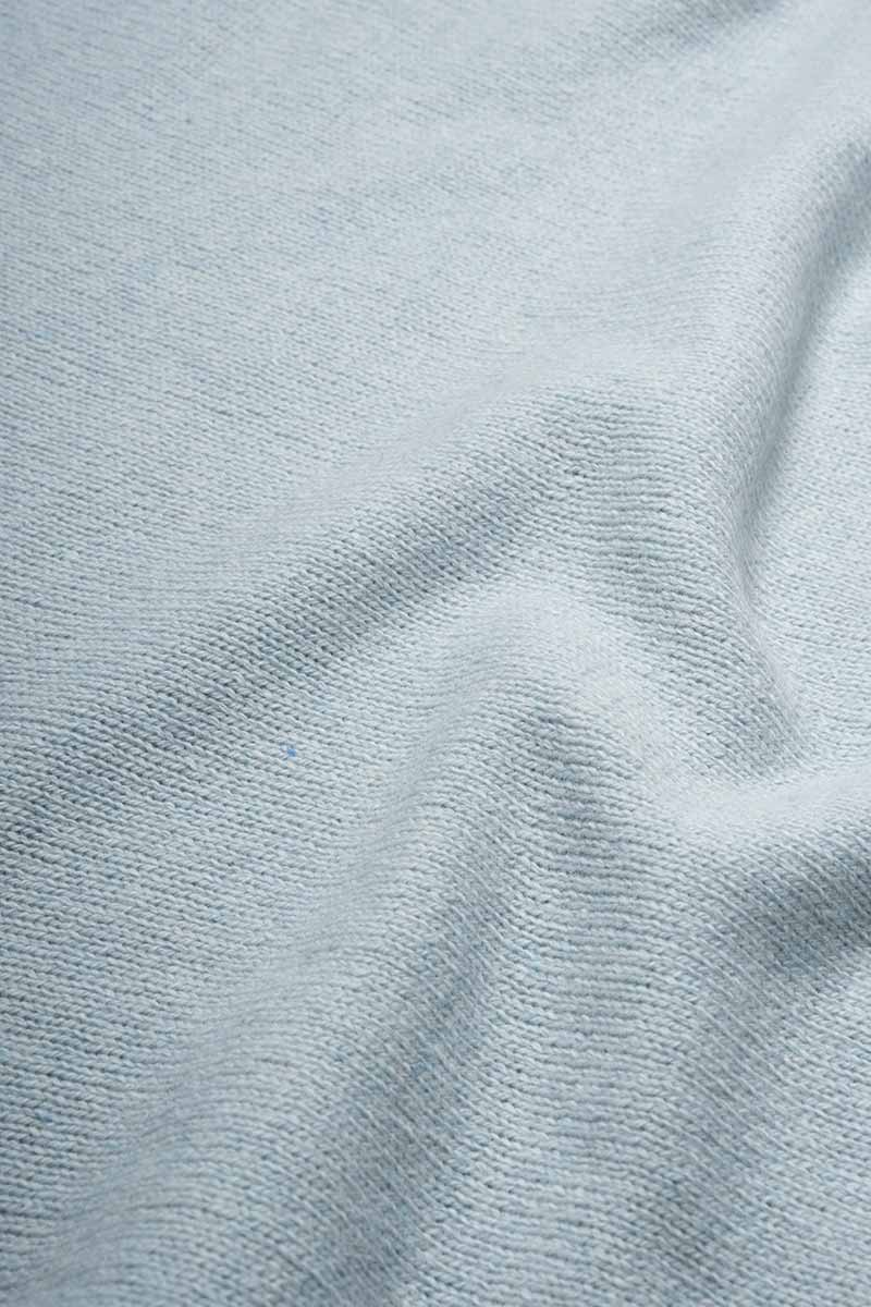 Pull en cachemire recyclé | bleu ciel "edda - azzuro plumbago"