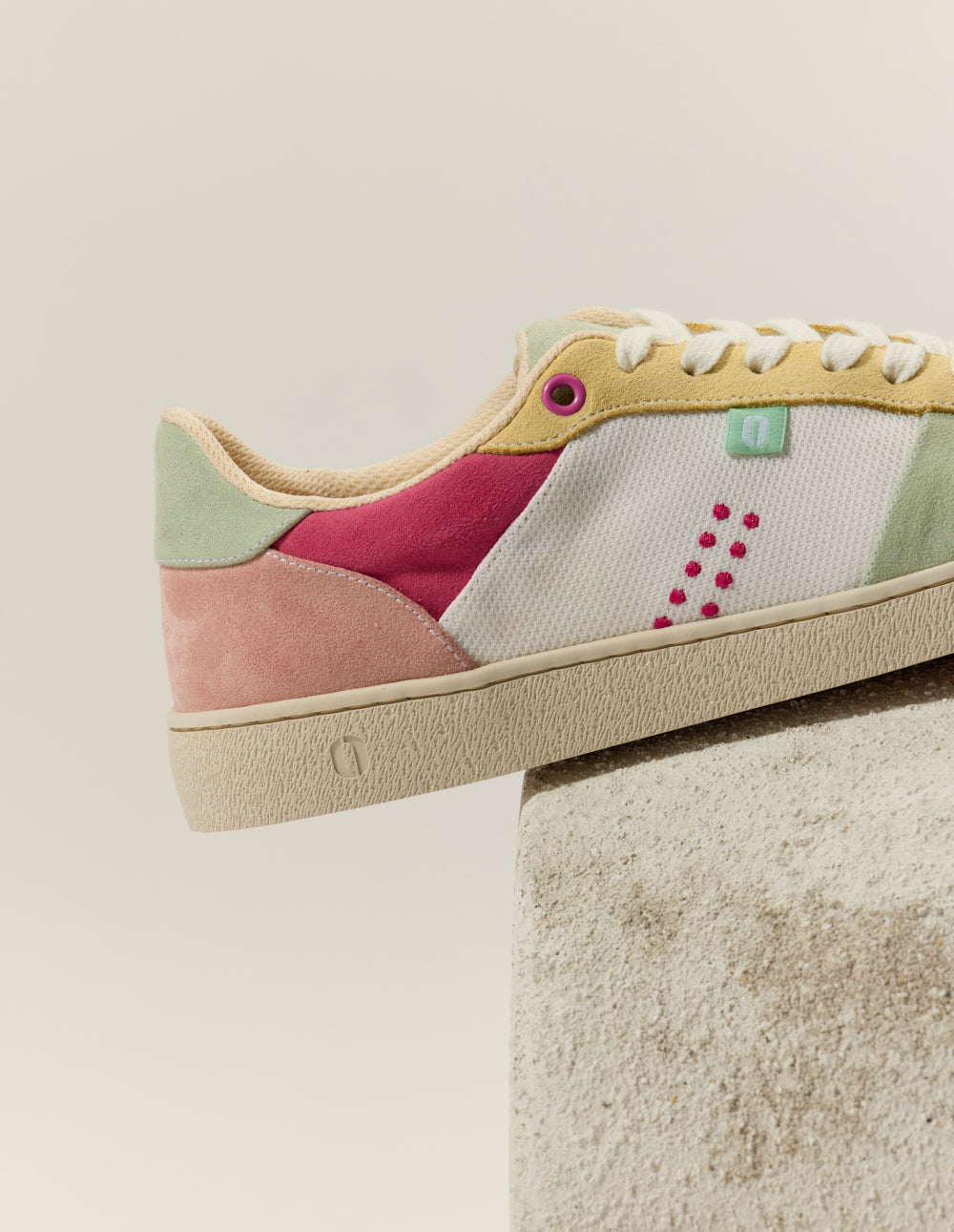 Baskets en cuir certifié et recyclé | multicolore "baskets basses marie - vert blanc jaune"