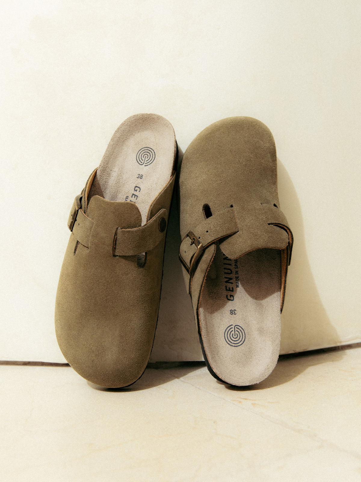 Sabots en cuir certifié | marron "riva velour kaki"