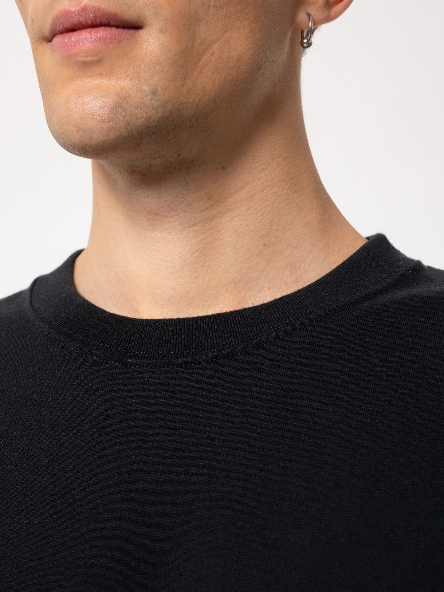 T-shirt ample noir en coton bio et recyclé - Milton Rebirth Tee Black