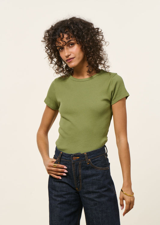 T-shirt manches courtes côtelé en coton bio | vert | Vert kaki