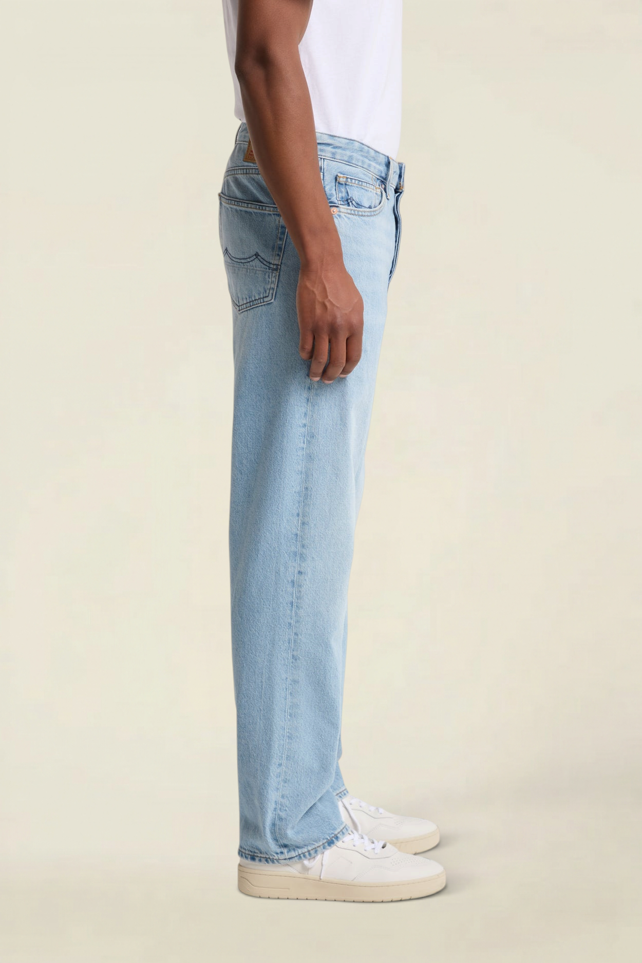 Jean droit large en coton bio | denim clair "roy blue reef light used" | Blue reef light used