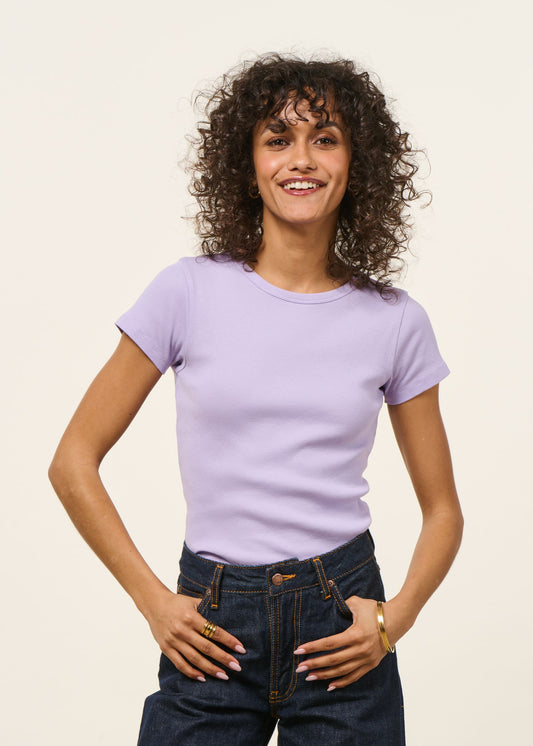 T-shirt manches courtes côtelé en coton bio | lilas | Lilas