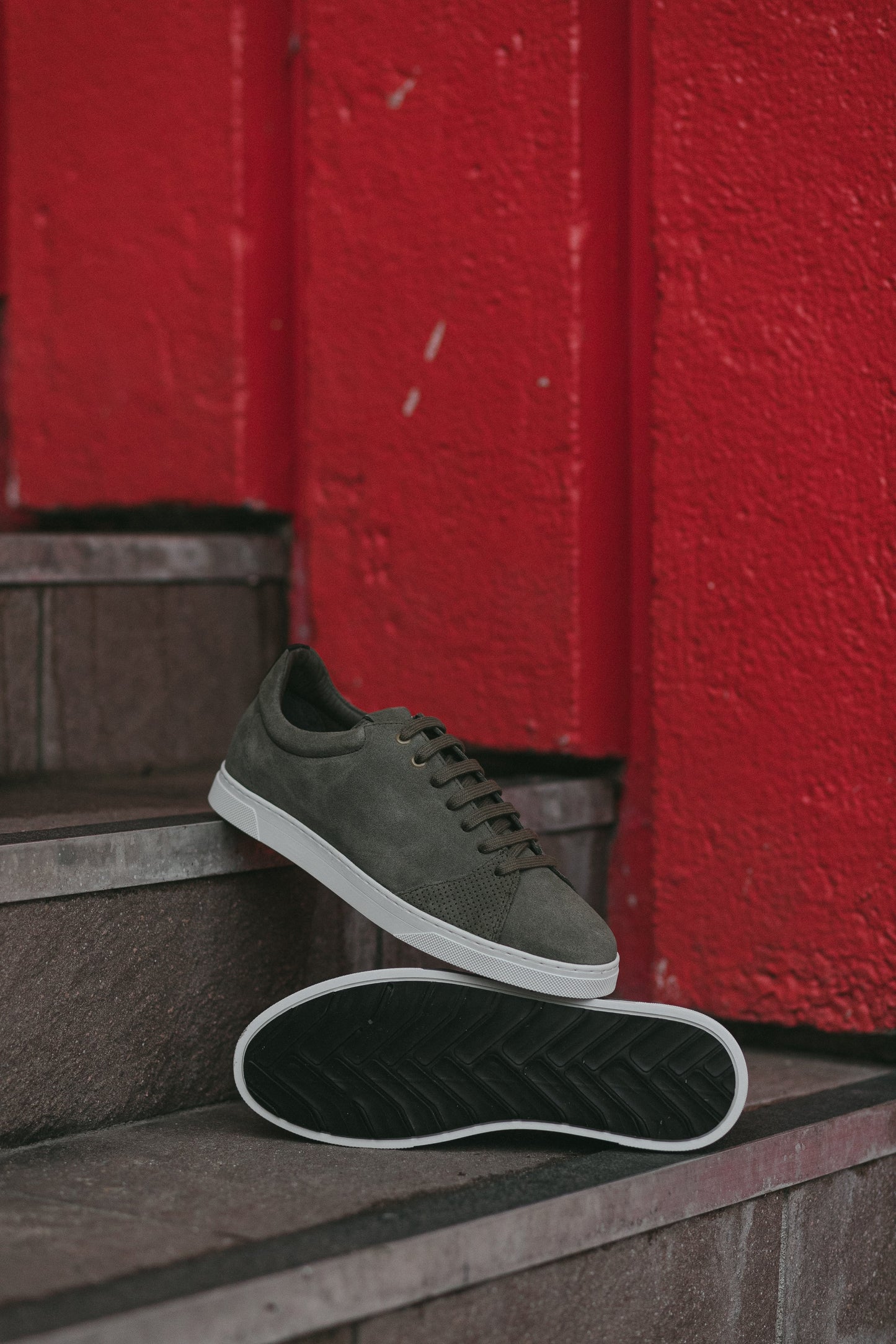 Chaussure semelle pneu recyclé suede olive - graviere