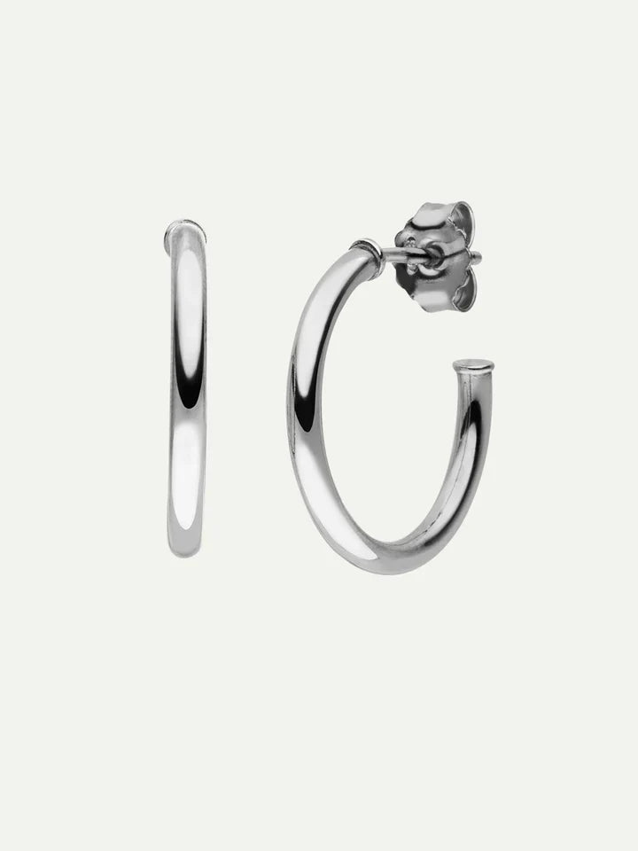 Boucles d'oreilles en argent recyclé | argenté "essential hoop earrings (m) - silver"