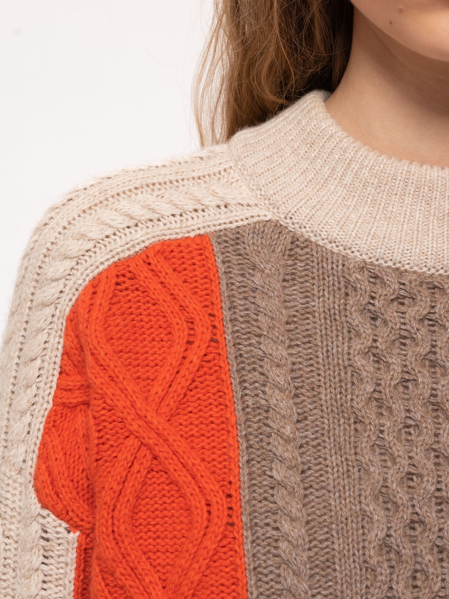 Pull maille tricolore en laine et coton bio - olga patched knit multi