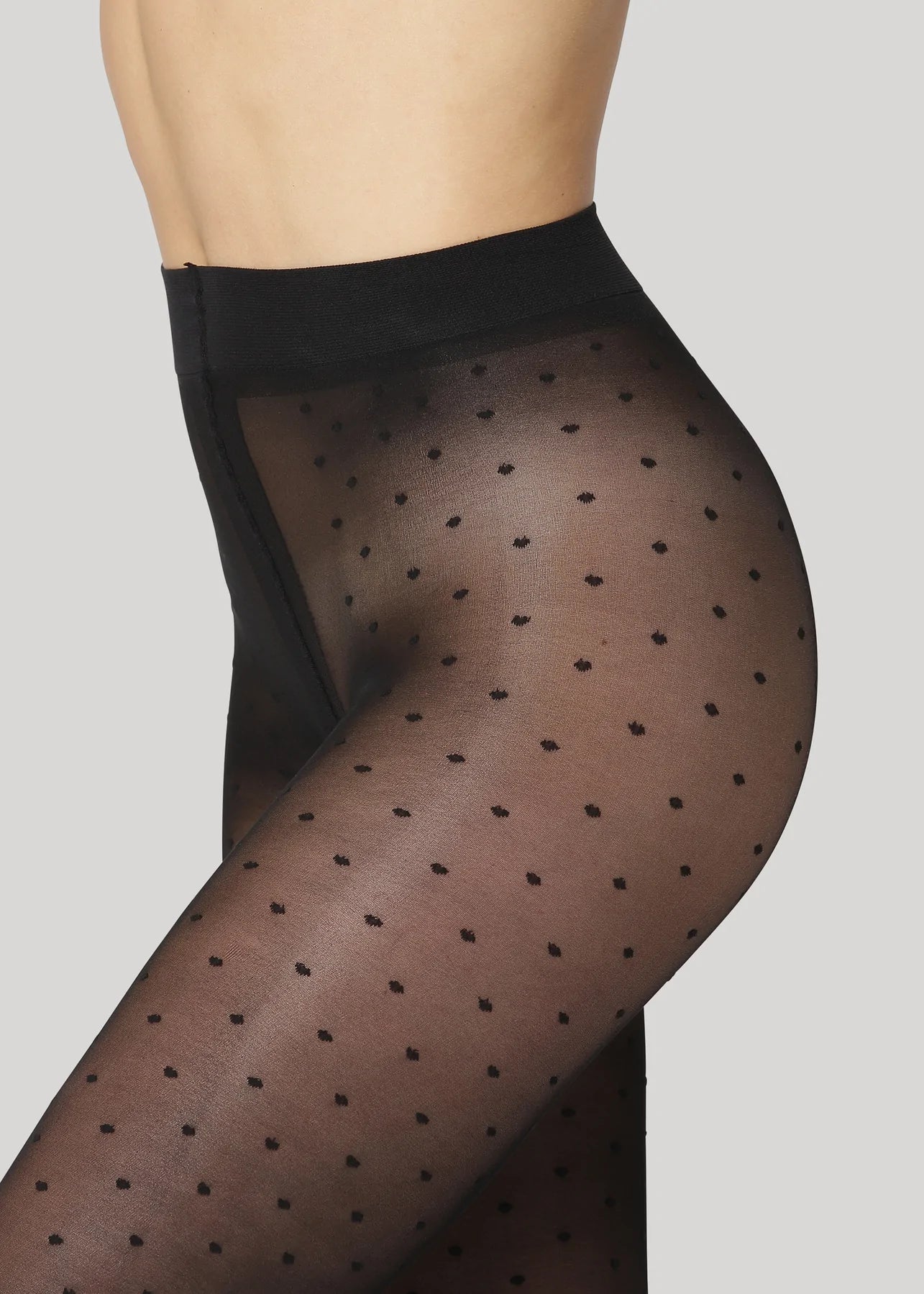 Collants à pois en recyclé - pernille dots 20 denier black