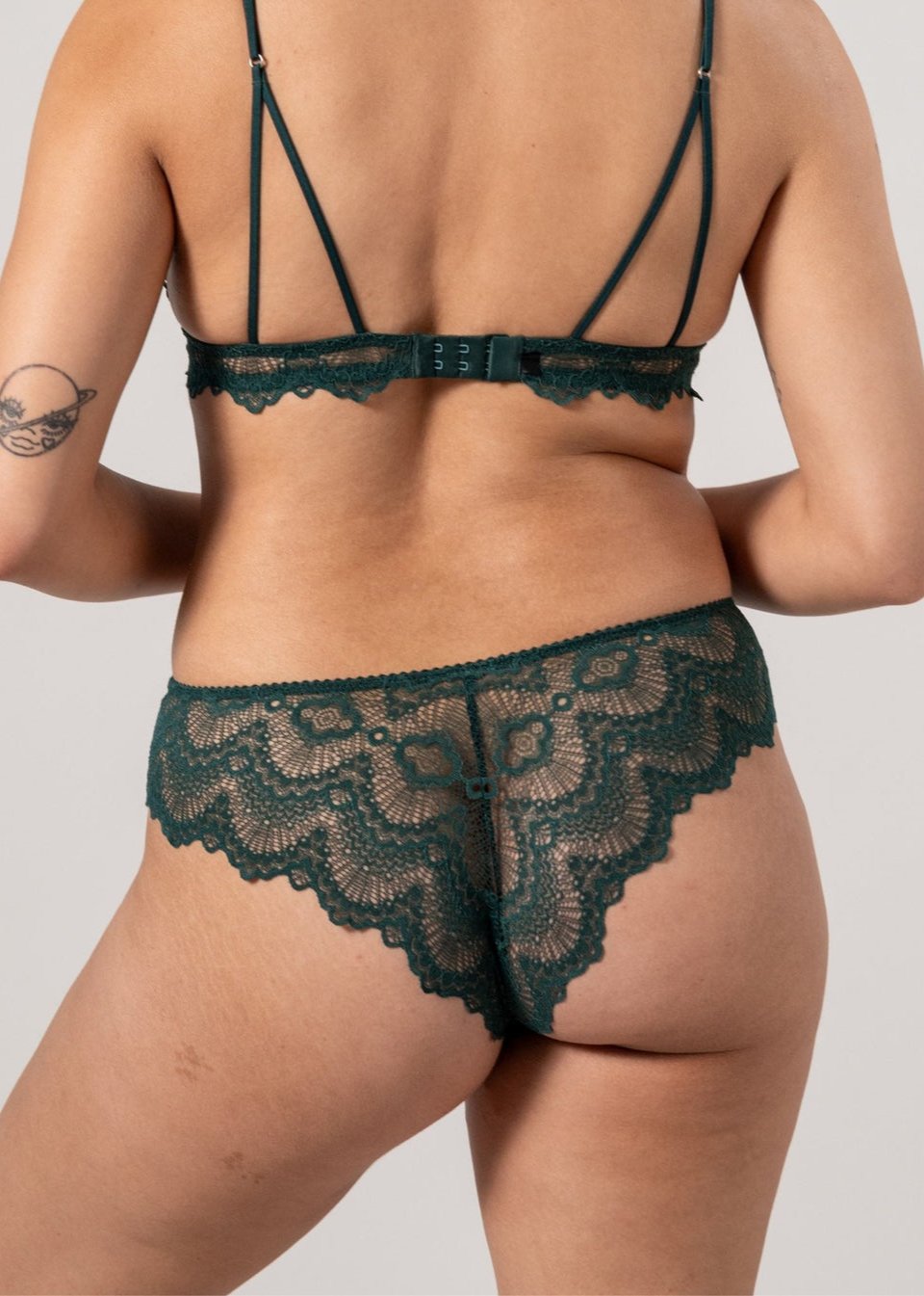 Culotte en coton biologique | vert "lace cheeky - pine"