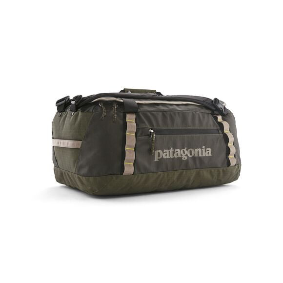 Sac de voyage 40L en polyester recyclé | vert "black hole duffel 40l pine needle green"