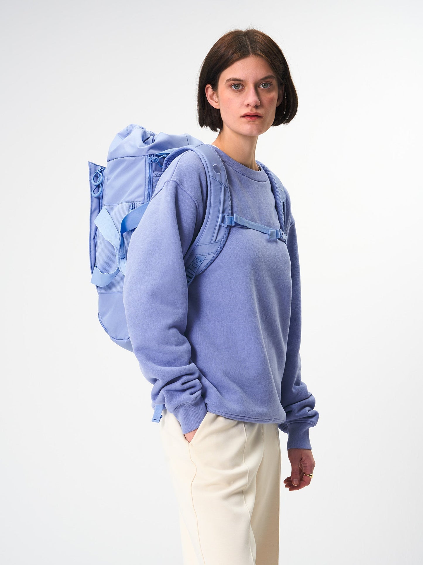 Sac à dos en matière recyclée | bleu "blok medium pool blue"