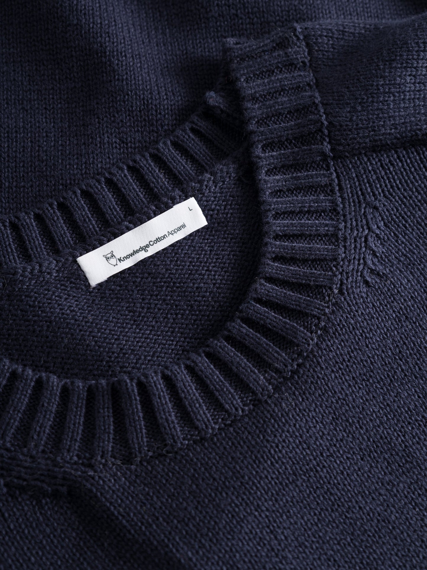 Pull en coton biologique | "plain knitted crew neck night sky"