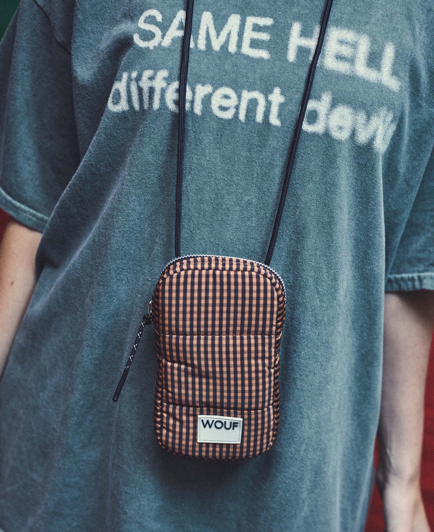 Pochette téléphone à carreaux en recyclé | "camille crossbody phone bag"