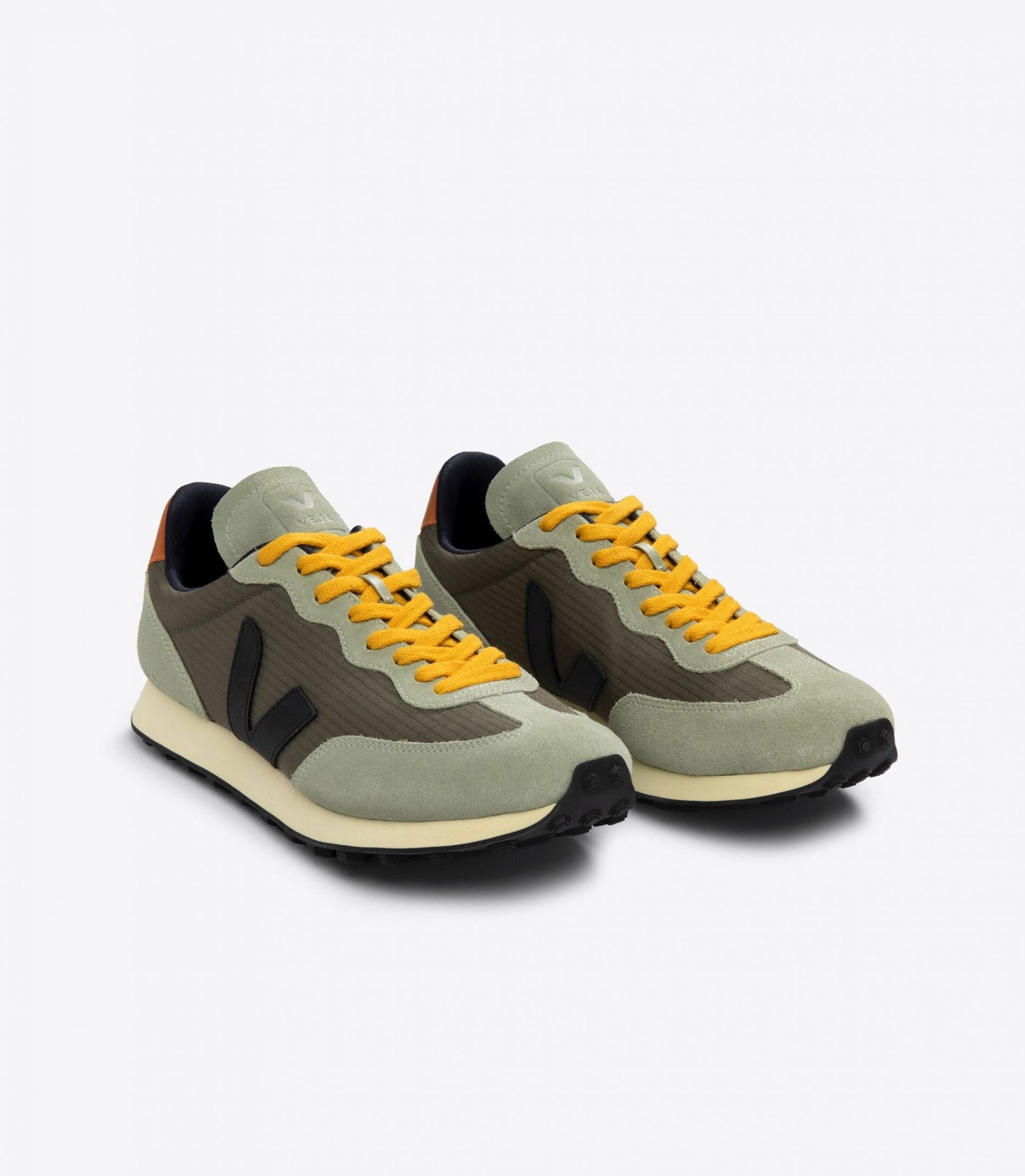 Baskets en polyester recyclé | kaki "rio branco ripstop kaki black"