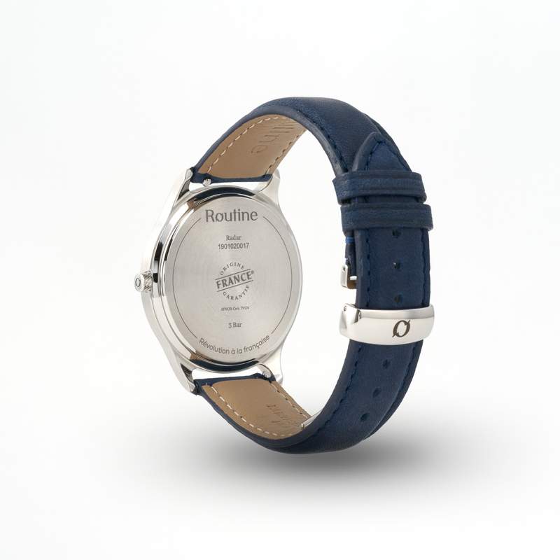 Montre Radar Cadran blanc bracelet bleu