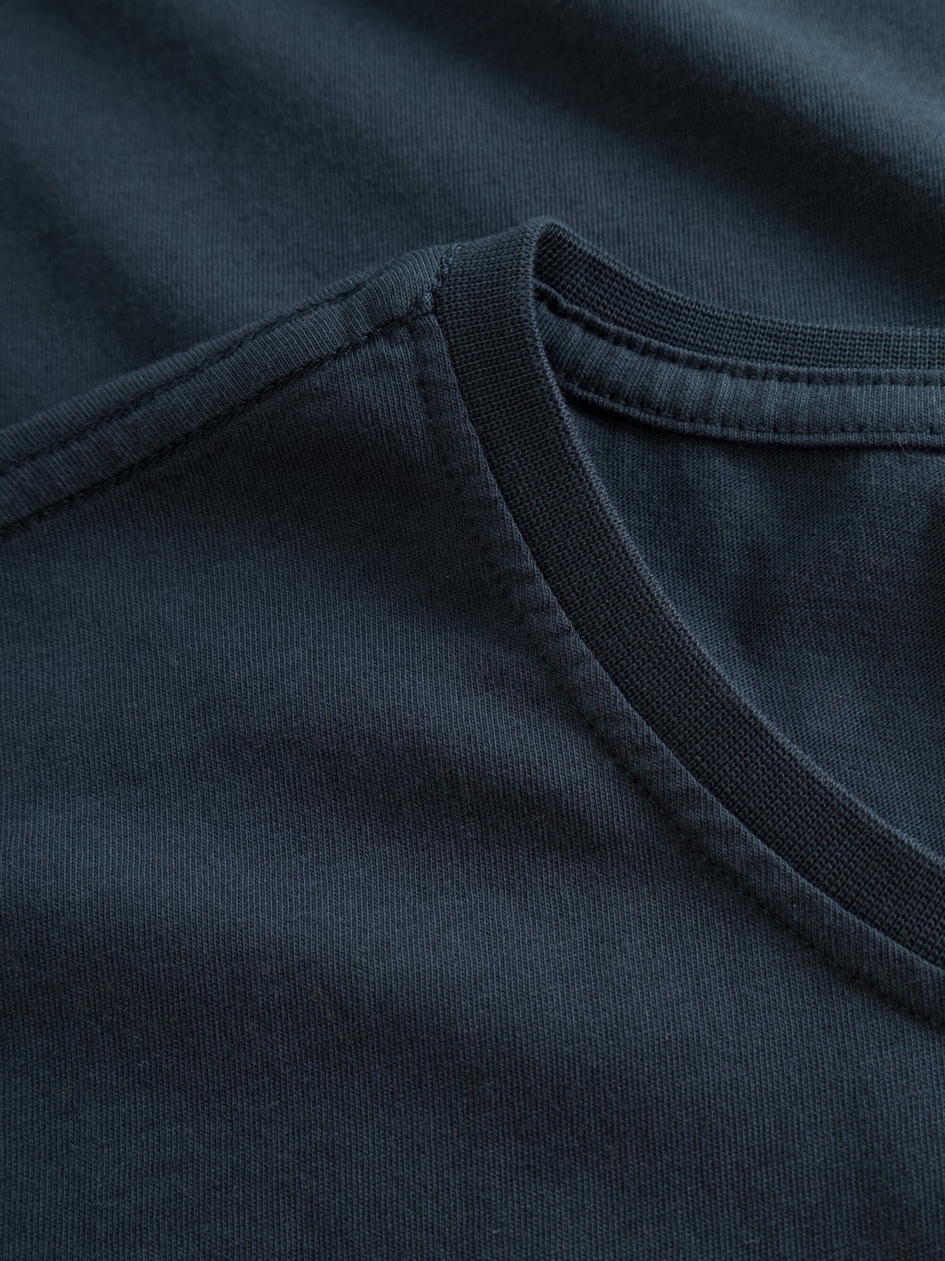 T-shirt  en coton bio | bleu marine "basic tee total eclipse"