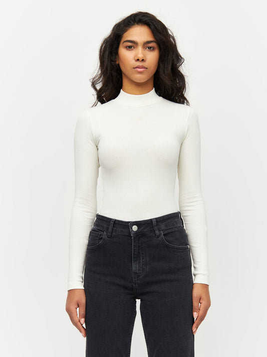 T-shirt manches longues côtelé en coton bio | Écru "rib high neck snow white"