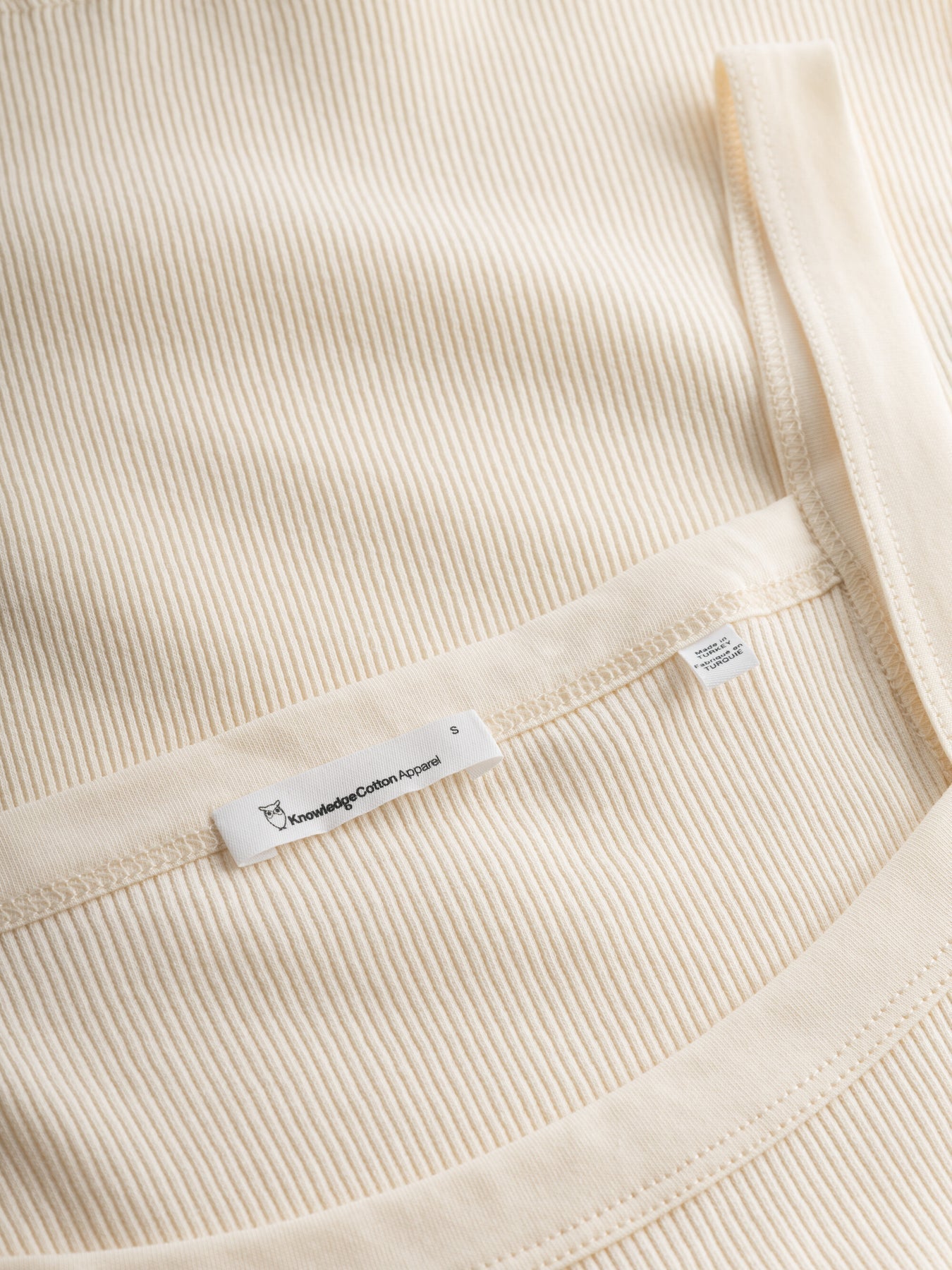 Top beige côtelé à bretelles en coton bio - rib strap top buttercream