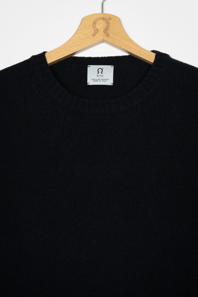 Pull col rond en cachemire recyclé | noir "maglia romeo nero ardesia"