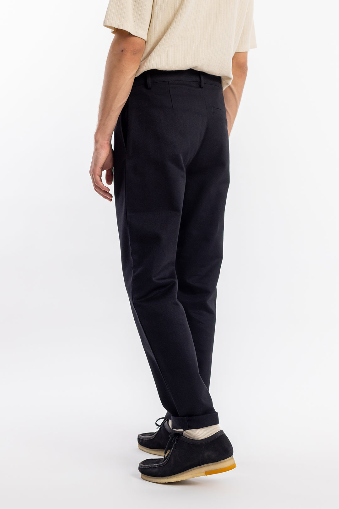 Chino à pinces en coton bio | Noir "everyday pant black"