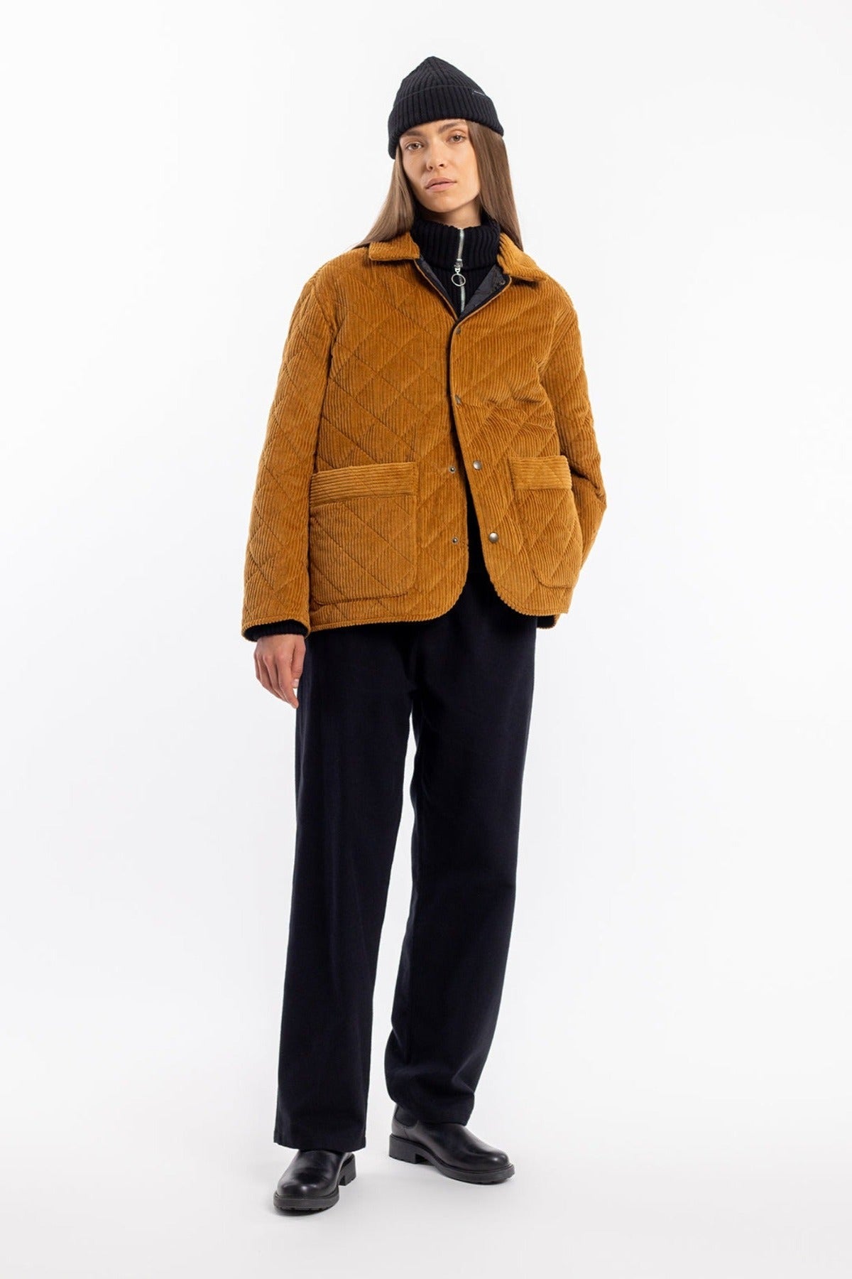 Manteau matelassé velours en coton bio | camel "quilt jacket toffee cord"