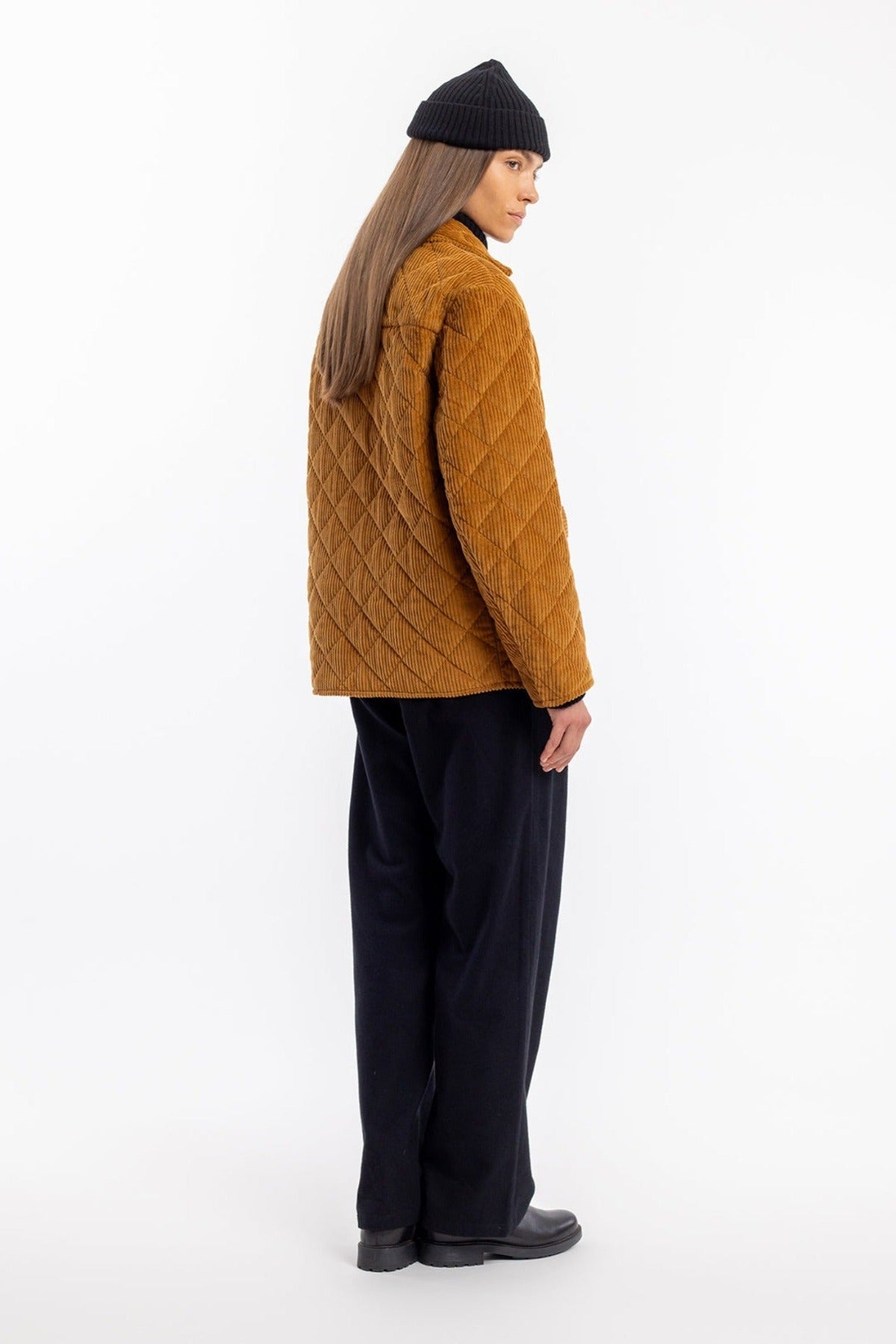 Manteau matelassé velours en coton bio | camel "quilt jacket toffee cord"