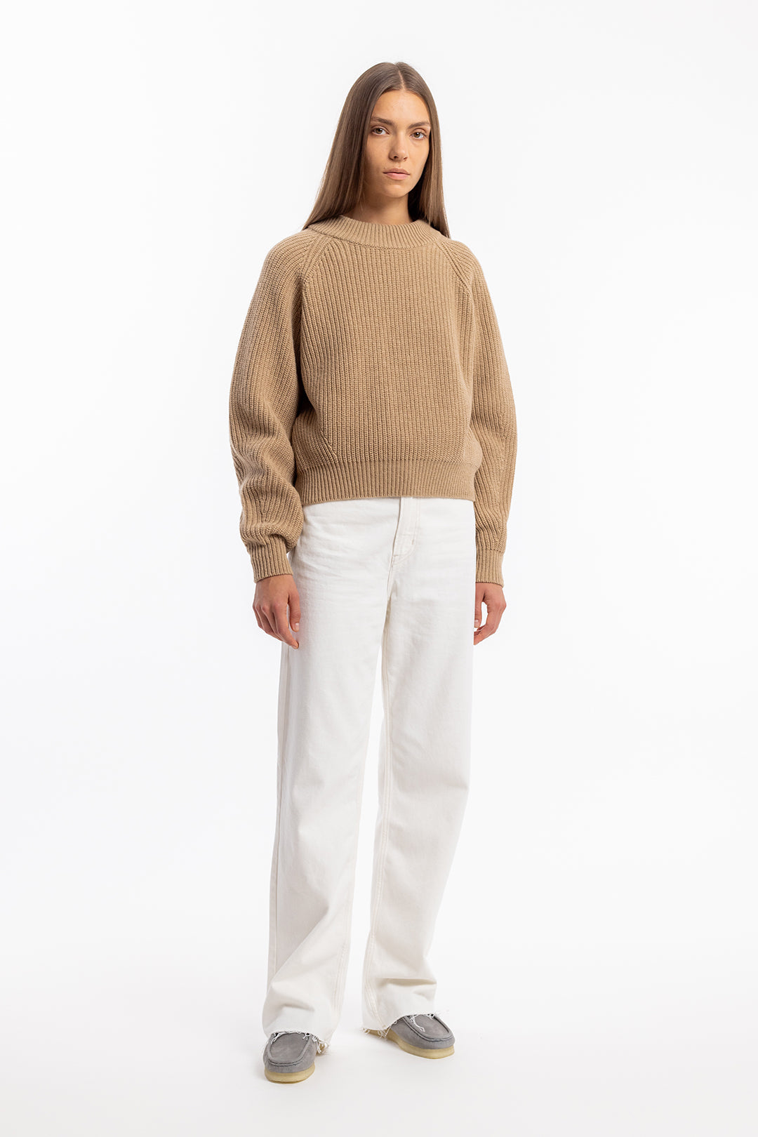 pull maille en laine recyclée | camel "women's knit sweater oatmeal"