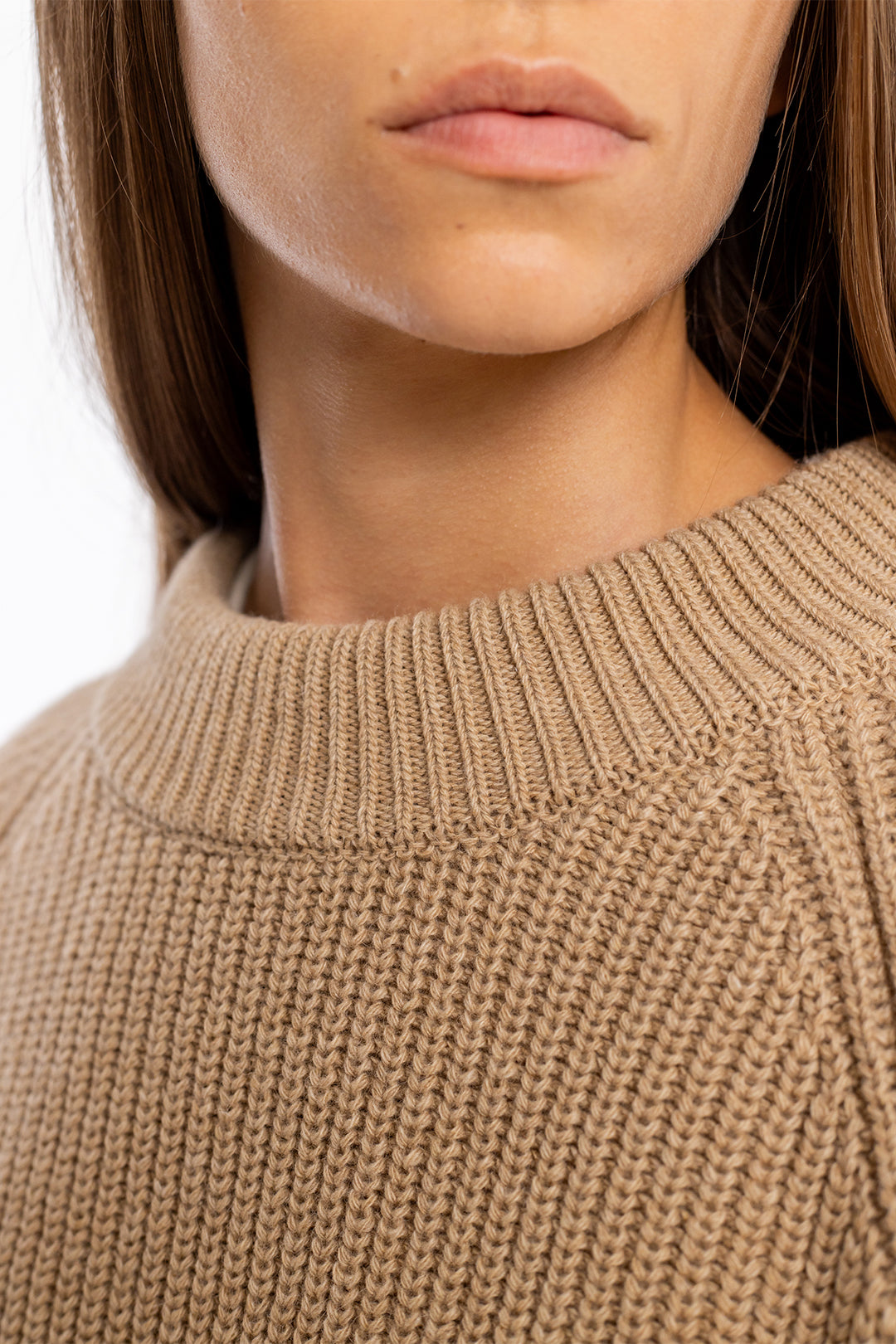 pull maille en laine recyclée | camel "women's knit sweater oatmeal"
