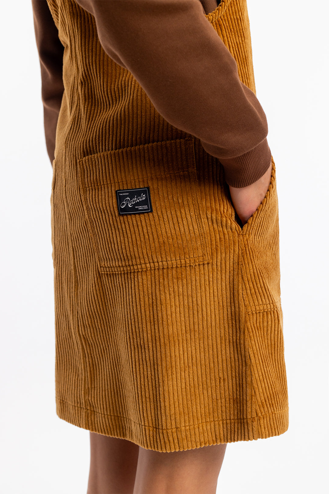 Robe salopette velours en coton bio | camel "dungaree dress toffee cord"