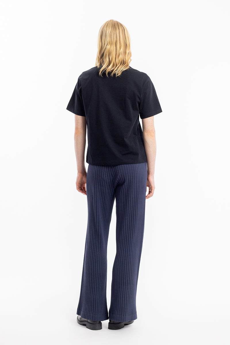 T-shirt en coton bio | noir "big collar t-shirt black"