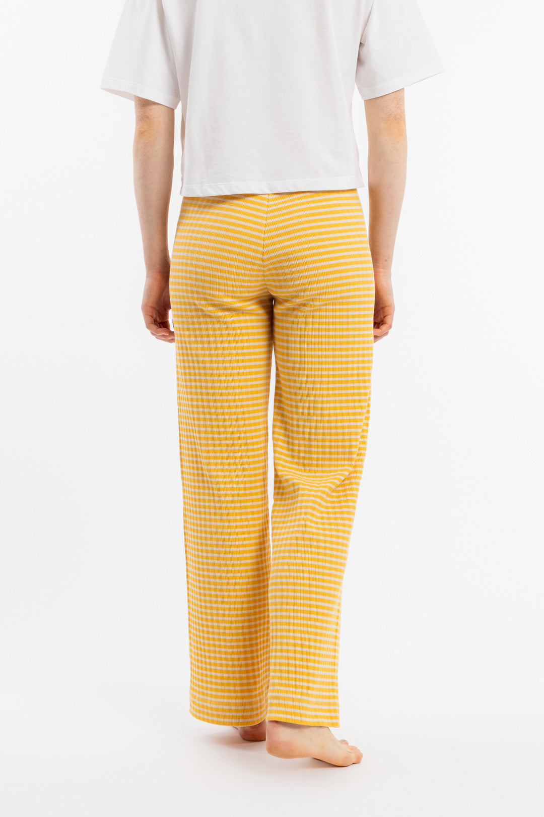 Pantalon ample en coton bio | Rayé jaune et blanc "ribbed lounge pant yellow/sand stripe"