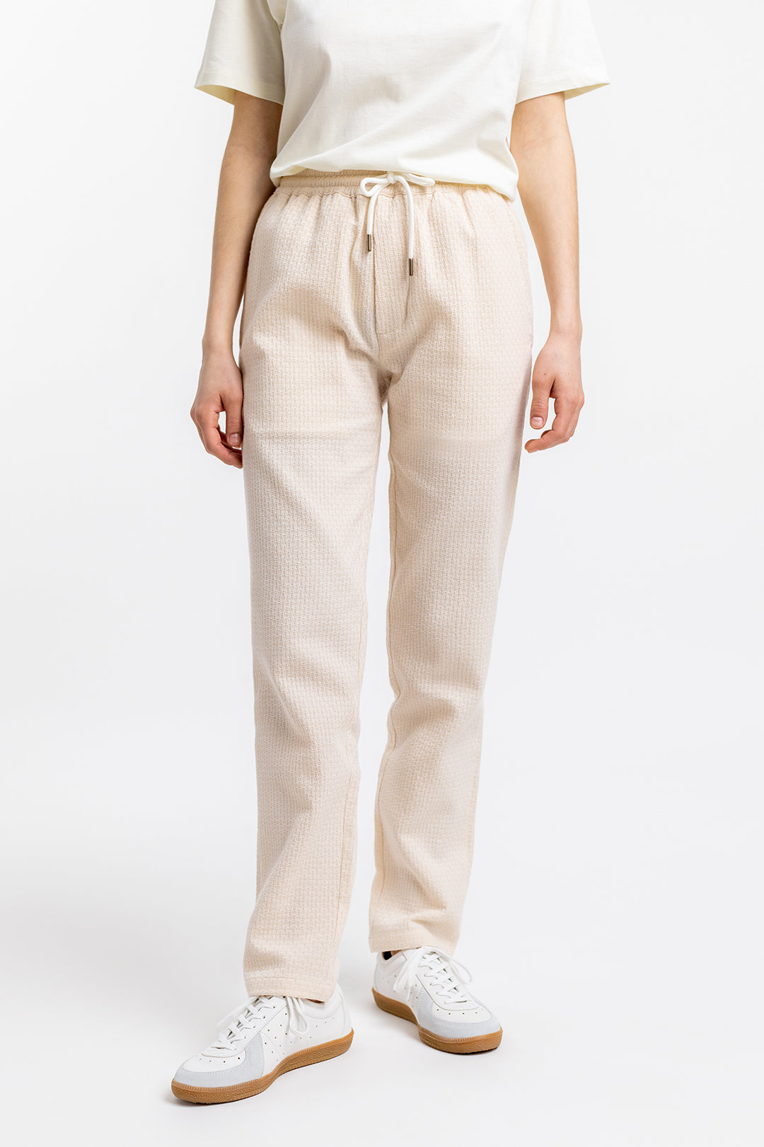 Pantalon beige texturé en coton bio - relaxed pant sand