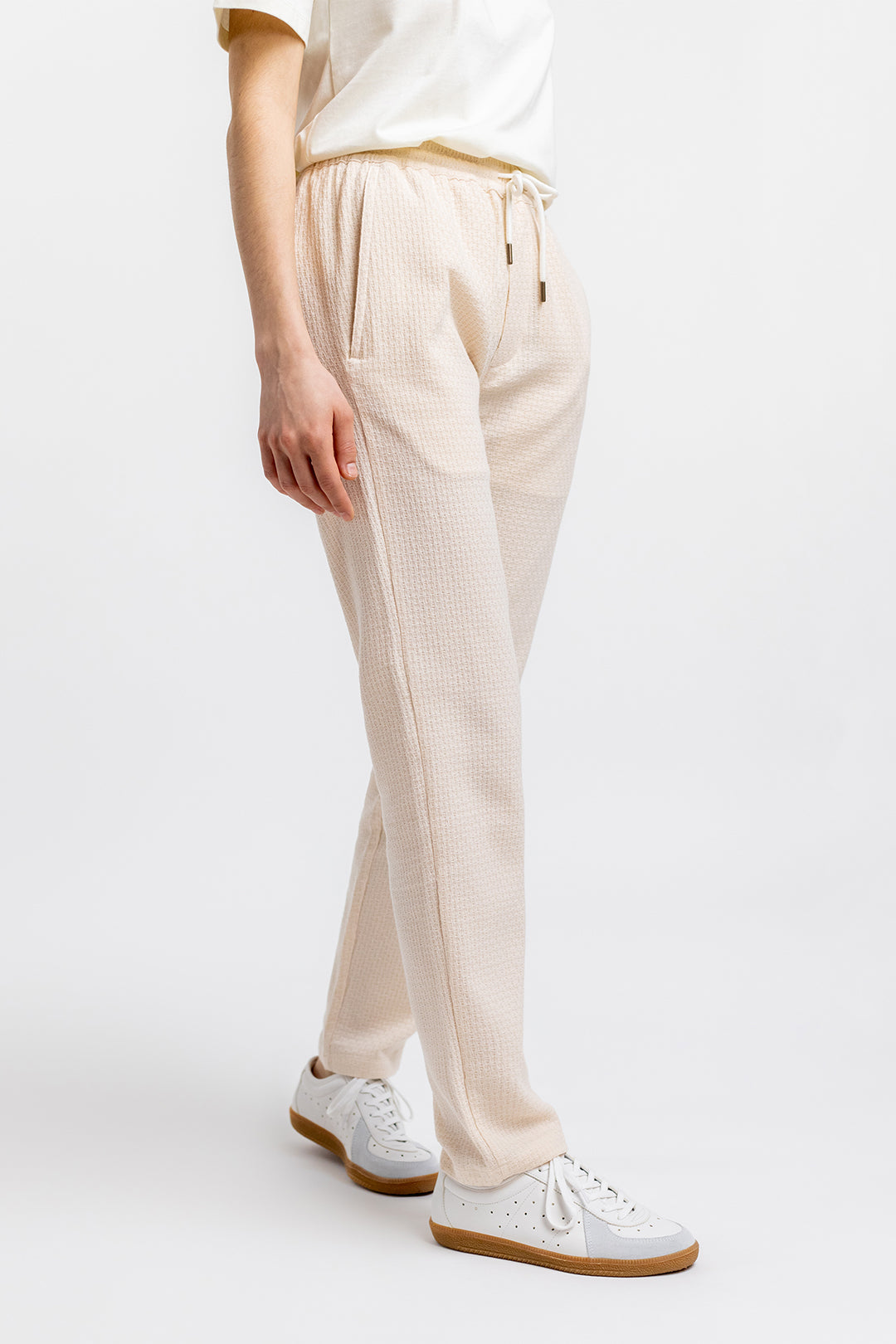 Pantalon beige texturé en coton bio - relaxed pant sand
