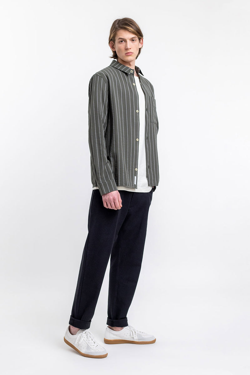 Chemise rayée en coton bio | Vert olive "square shirt olive stripe"