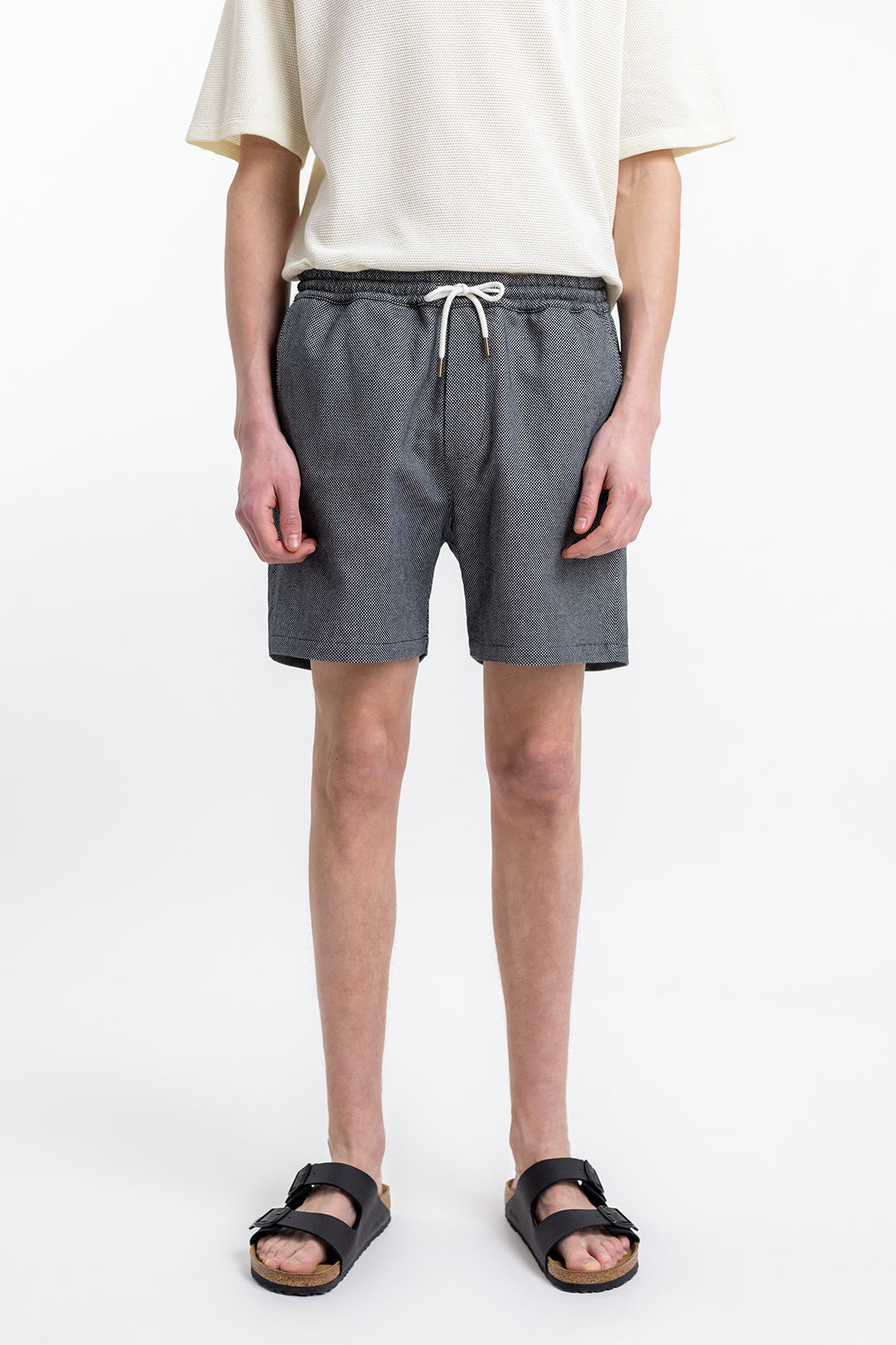 Short noir en sergé de coton bio - everyday short black check
