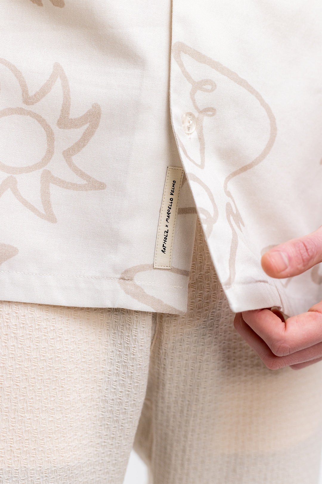 Chemisette écrue à motifs en coton bio - beachside bowling off-white