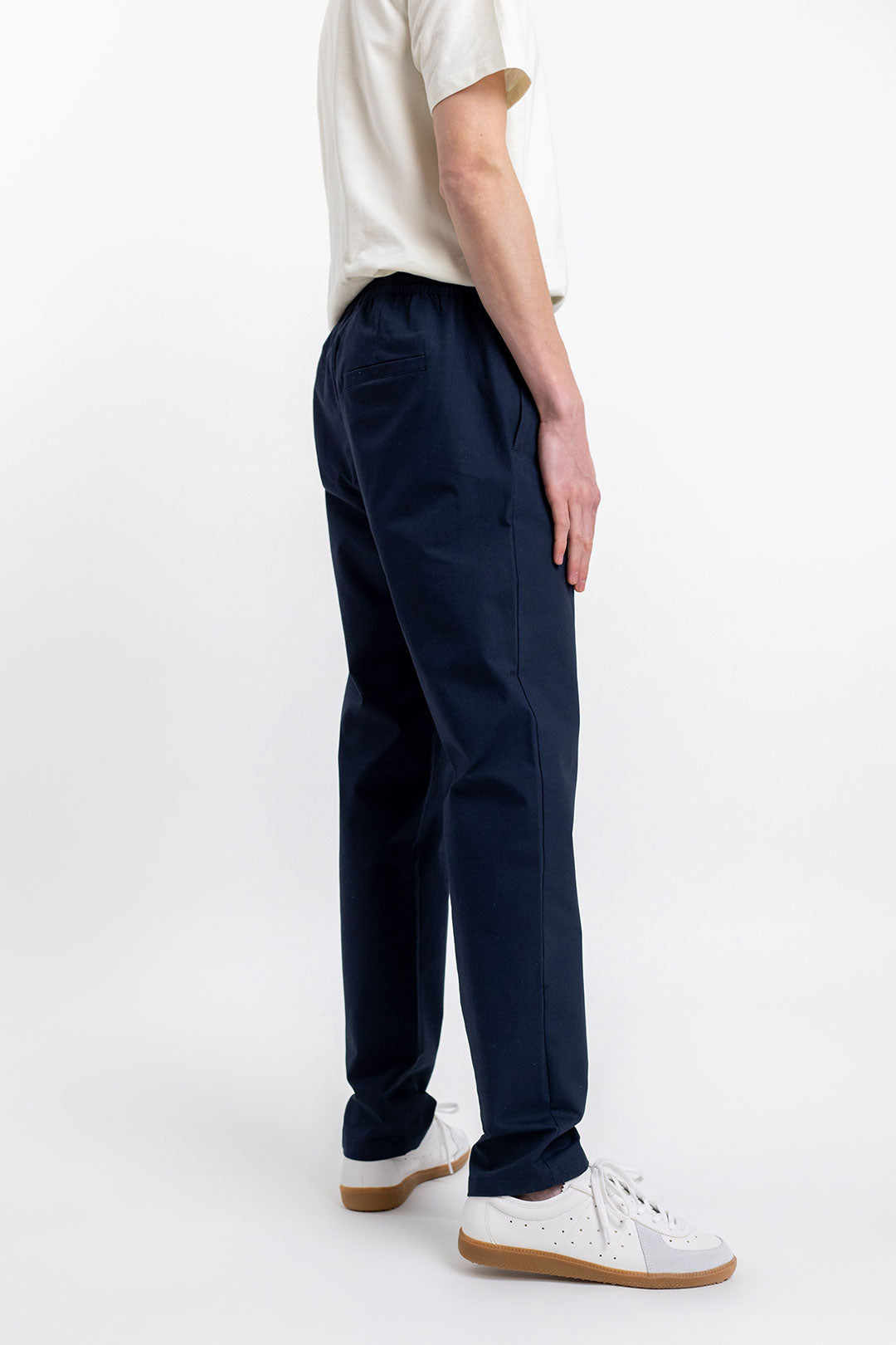Pantalon marine texturé en coton bio - relaxed pant navy