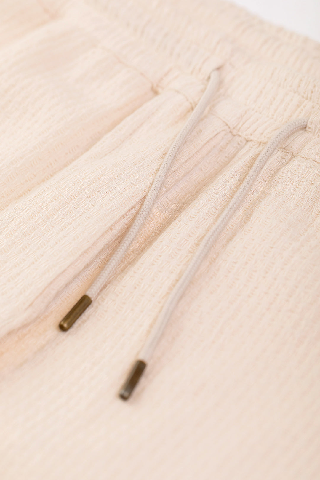 Pantalon beige texturé en coton bio - relaxed pant sand