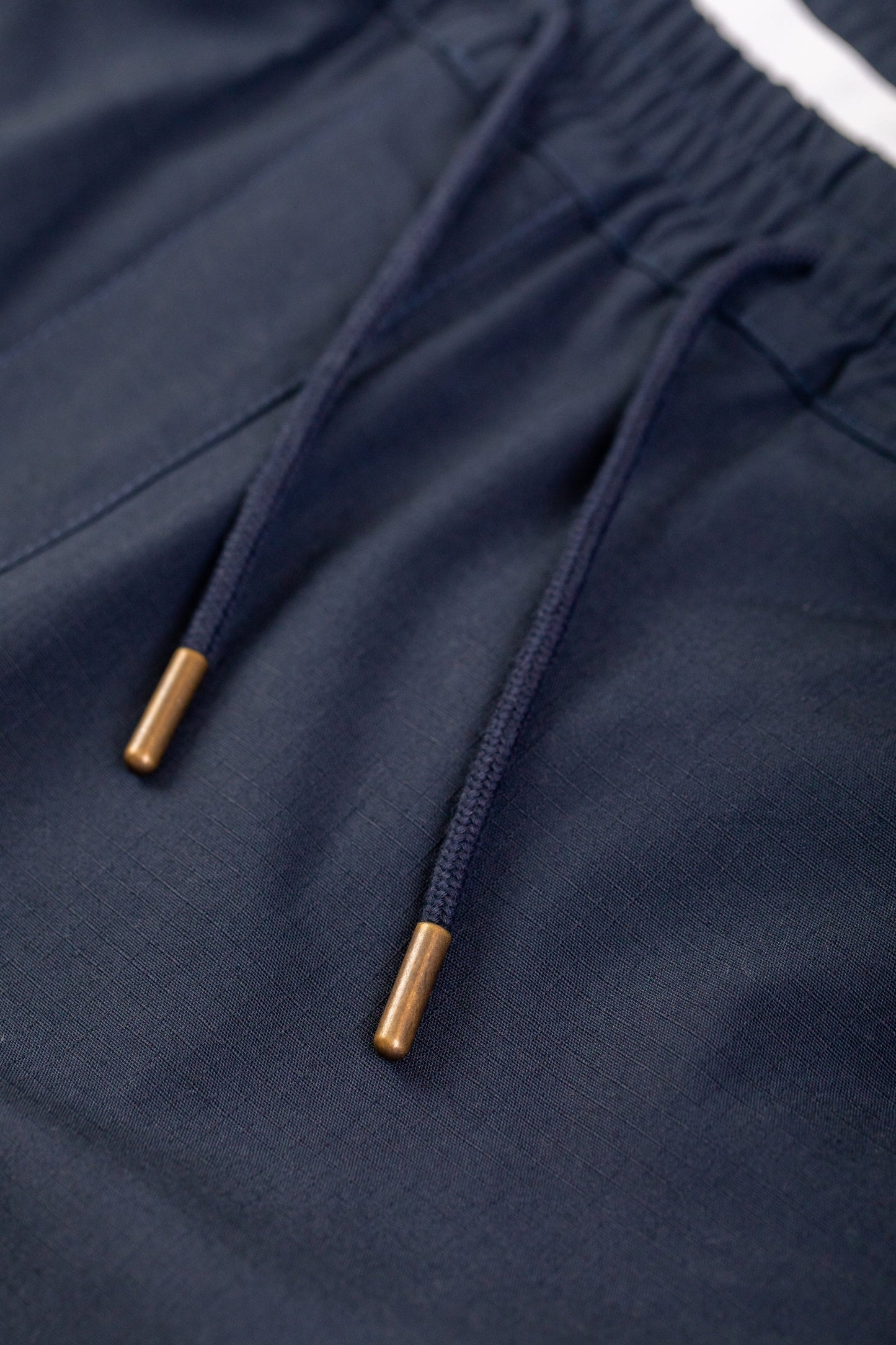 Pantalon marine texturé en coton bio - relaxed pant navy