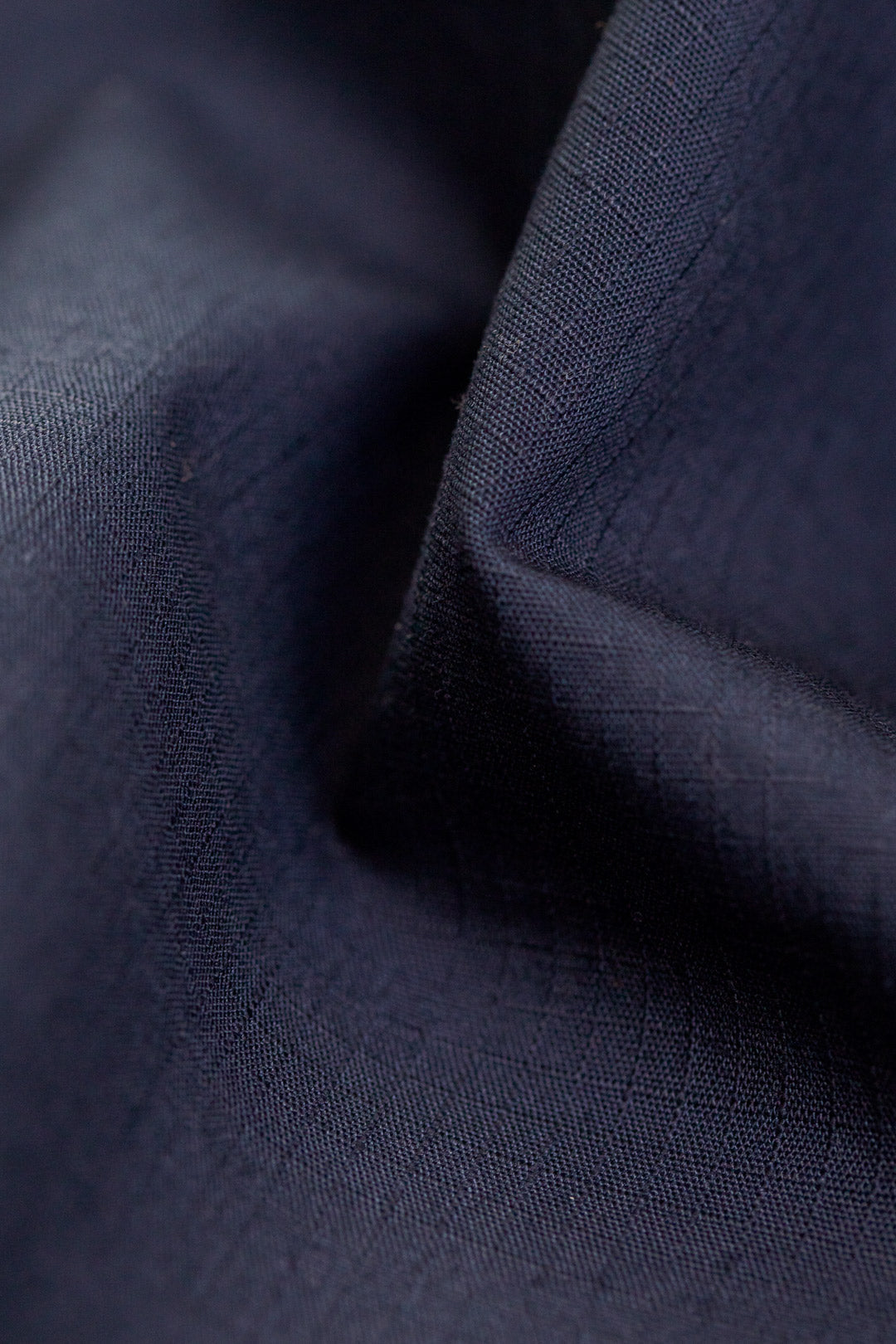 Pantalon marine texturé en coton bio - relaxed pant navy