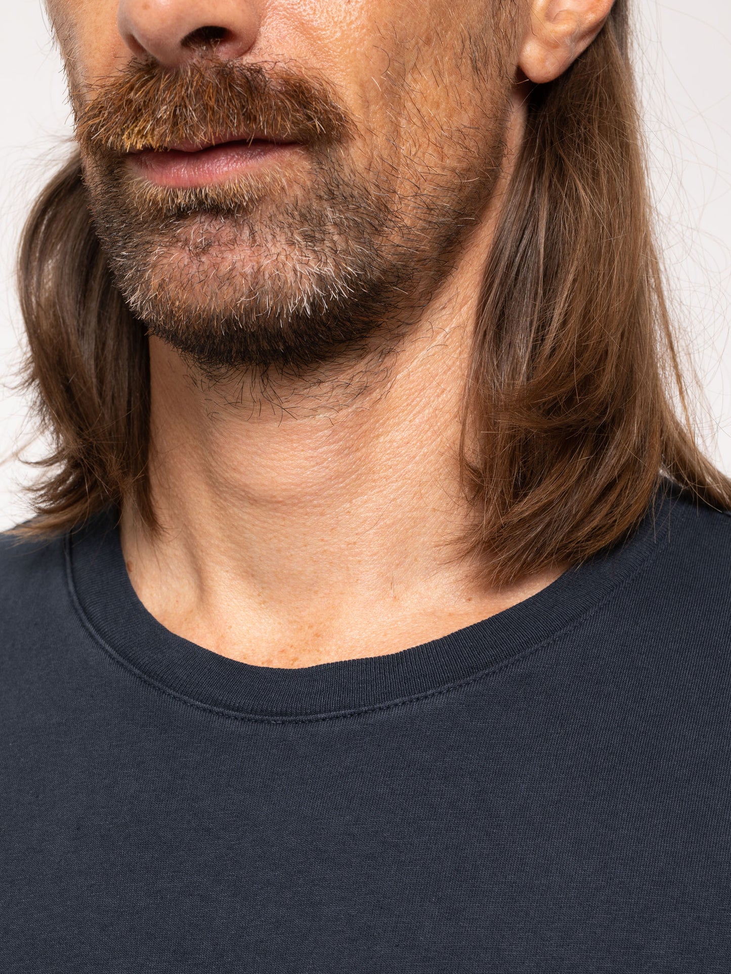 T-shirt bleu marine en coton bio - Roy Respect The Worker Navy