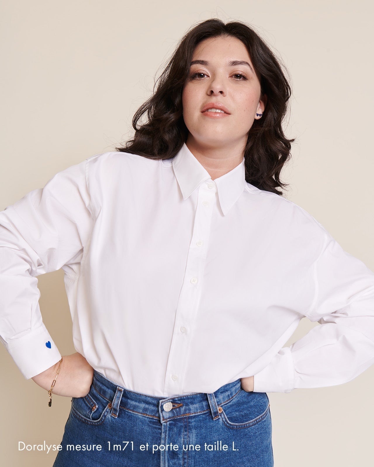 Chemise brodée en coton bio | blanc "chemise l'amour est déclaré blanche"